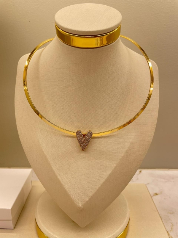 Pingente coração de luxo cravejado com zirconia banho em ouro 18K - Image 3