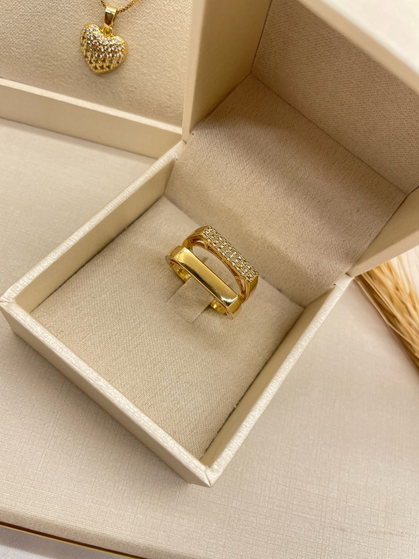 Anel dourado com zirconia cristal banho em ouro 18k - Image 2