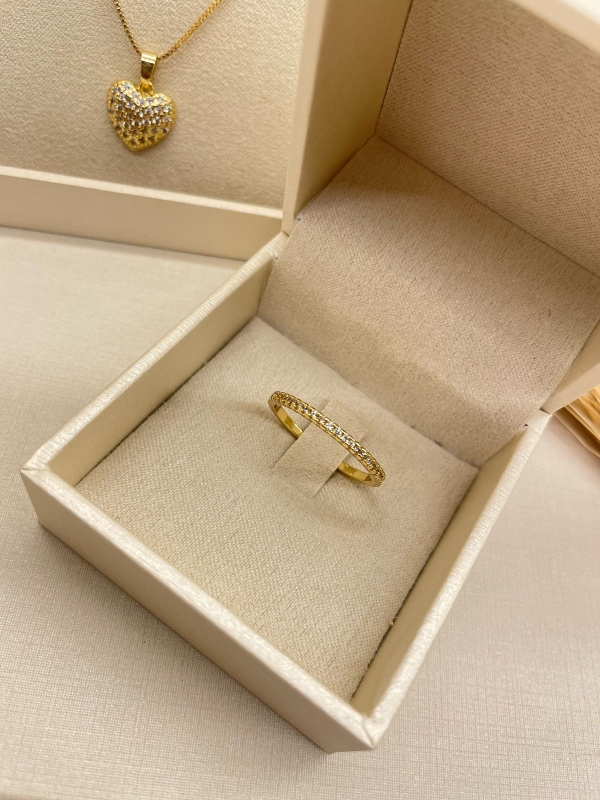 Anel Aparador de Aliança Banhado em Ouro 18K