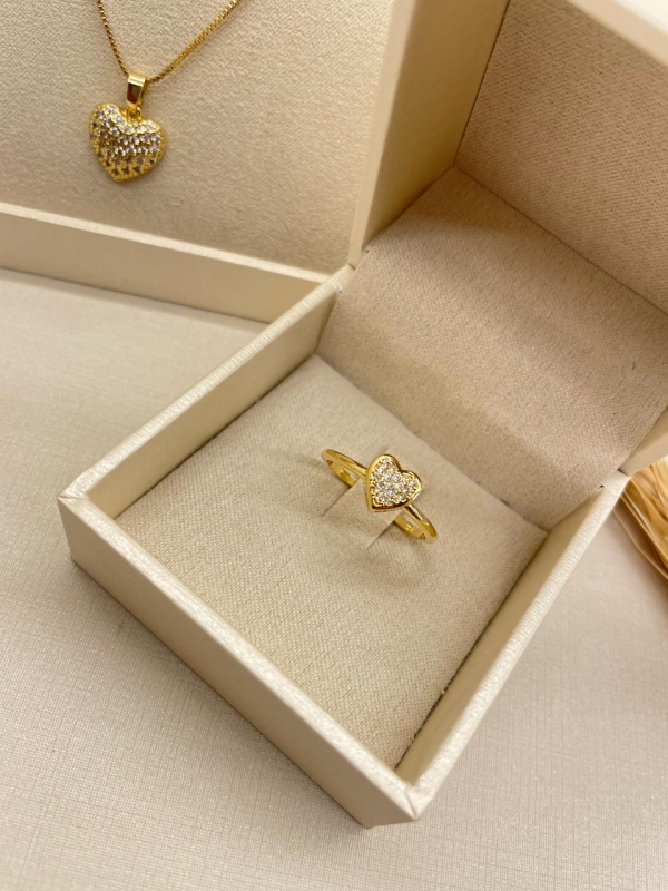 Anel coração dourado com zirconia cristal banho em ouro 18k