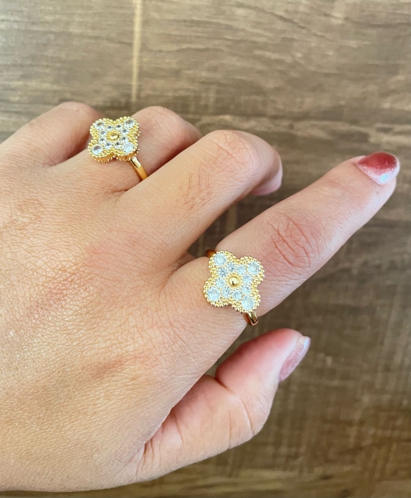 Anel trevo dourado com zirconia cristal banho em ouro 18k - Image 4