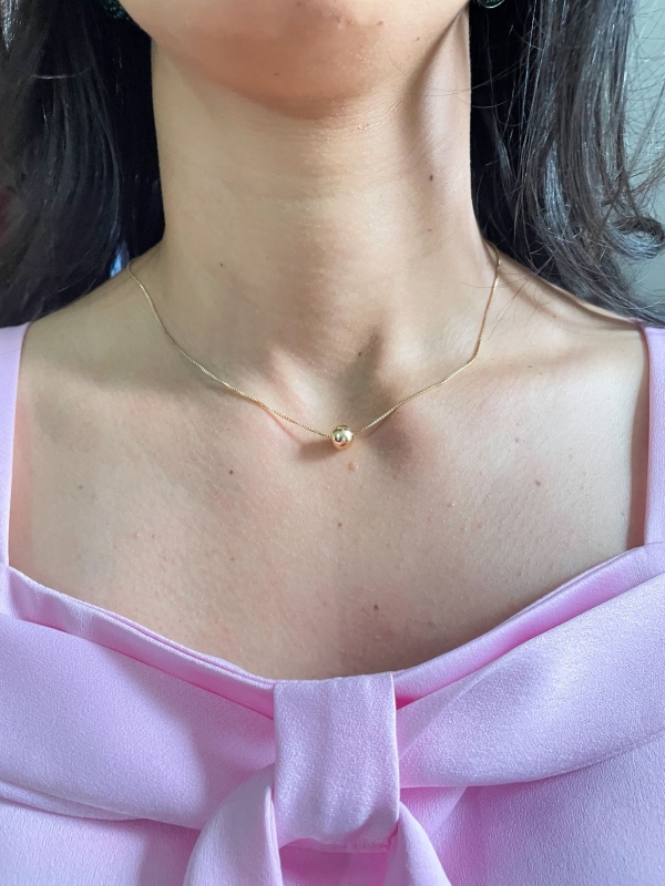 Colar de corrente pingente esfera polida banho em ouro 18k - Image 2