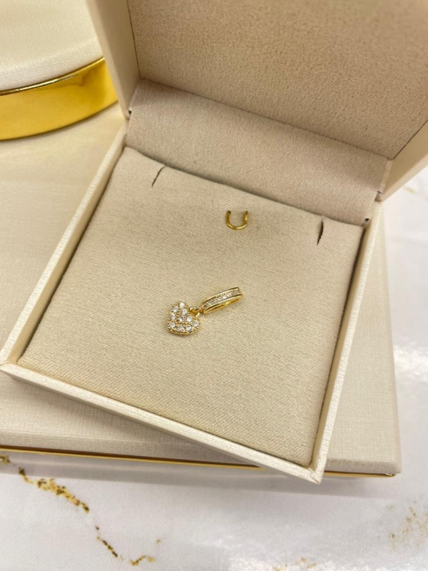 Pingente de coração com zirconia cristal banho em ouro 18k - Image 2