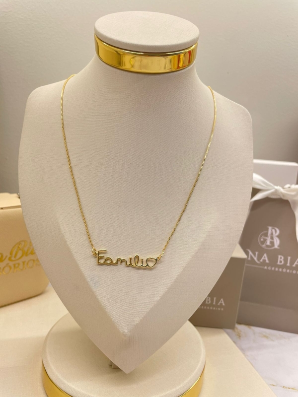 Colar Família Dourado Banho Em Ouro 18K - Image 2