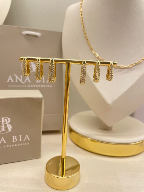 Trio de argola cravejado de zircônia cristal banho em ouro 18k