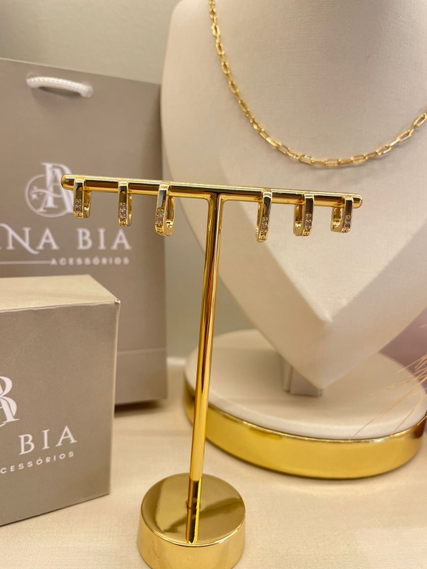 Trio de argola quadrado cravejado de zirconia cristal banho em ouro 18k
