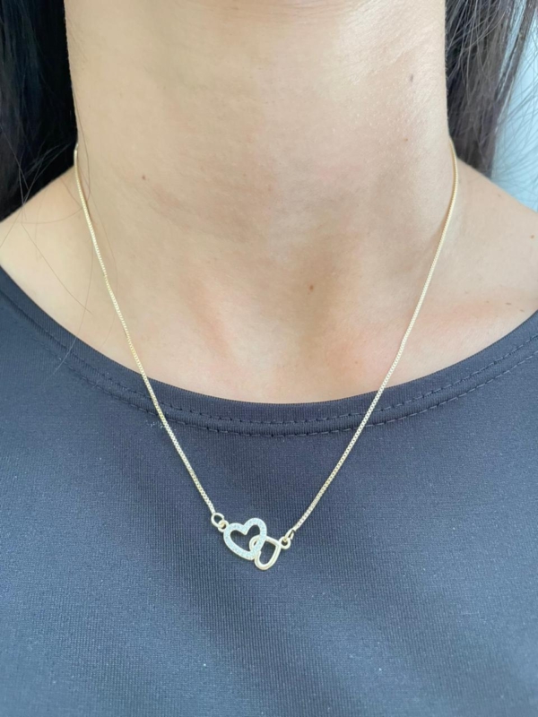 Colar com pingente coração cravejado de zirconia cristal banho em ouro 18k - Image 2