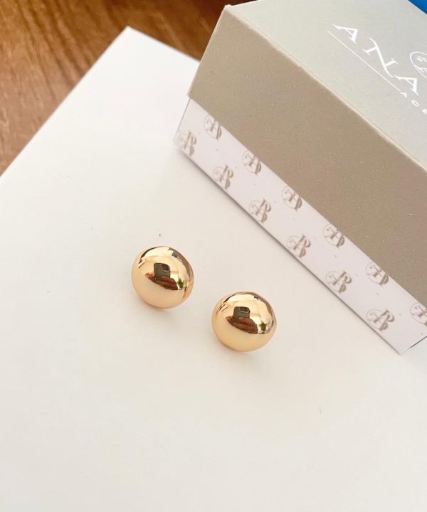 Brinco de base liso banho em ouro 18k