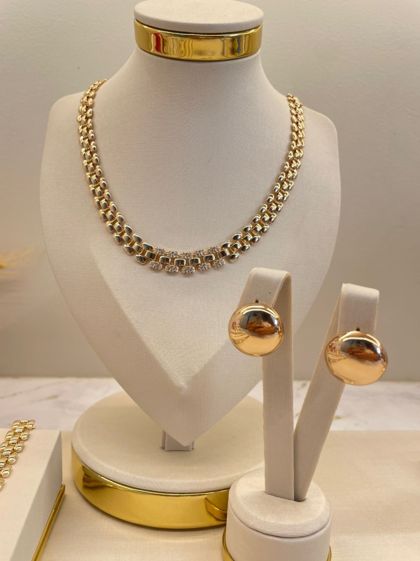 Colar De corrente cravejado com zirconia cristal banho em ouro 18k - Image 3