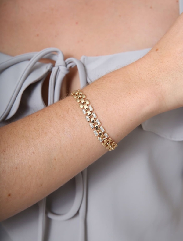 Pulseira de corrente cravejada com zirconia cristal banho em ouro 18k - Image 2