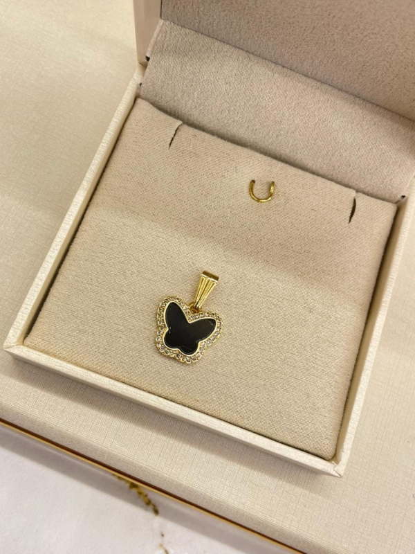 Pingente Borboleta Preta Banho Em Ouro 18k